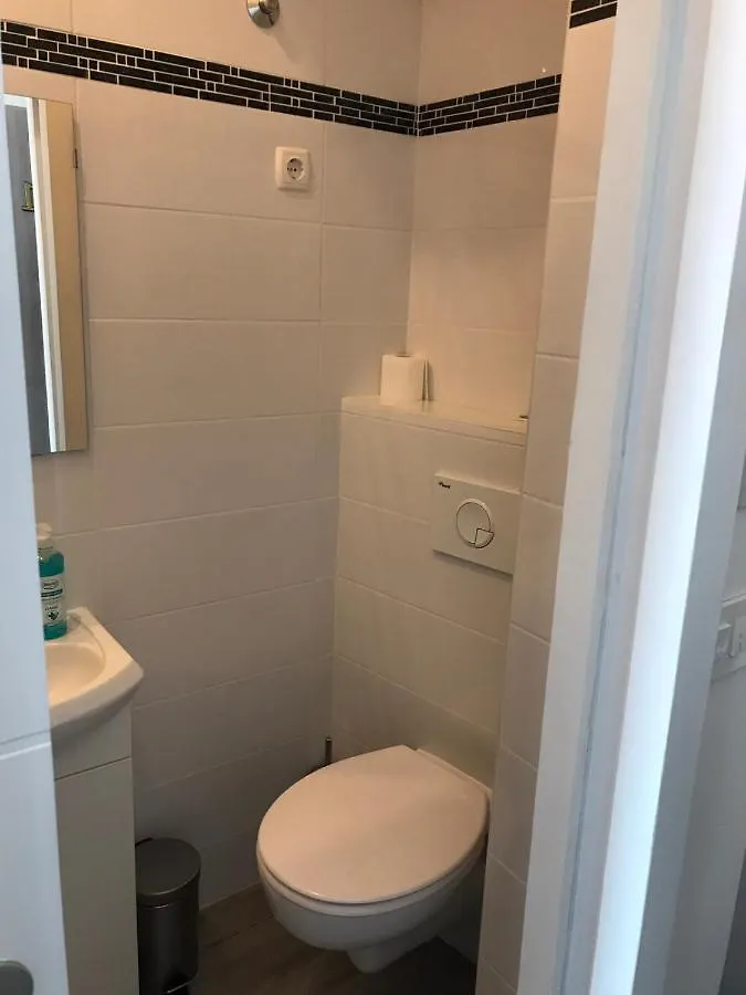 Studio Apartmani Paola Rijeka 0*,  Croacia