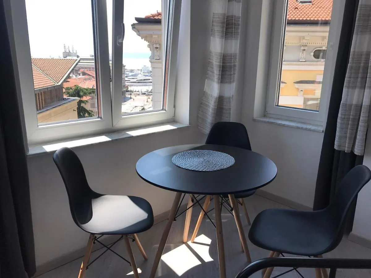 Apartment Studio Apartmani Paola Rijeka